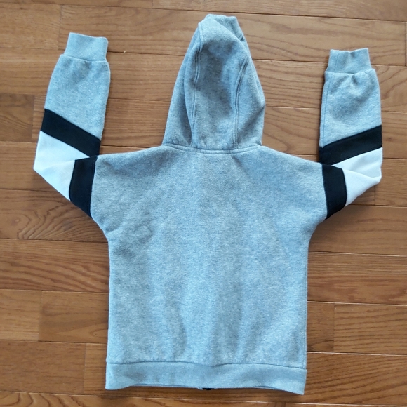 Nike cute sweatshirt - Picture 2 of 2